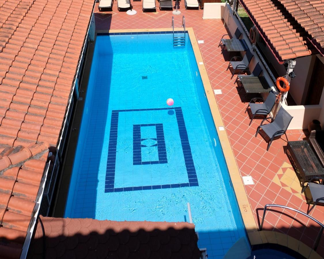 Taxiarchis Apartments Скіатос Екстер'єр фото