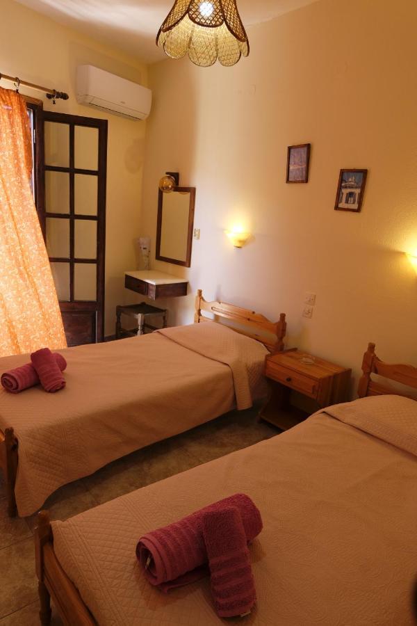 Taxiarchis Apartments Скіатос Номер фото