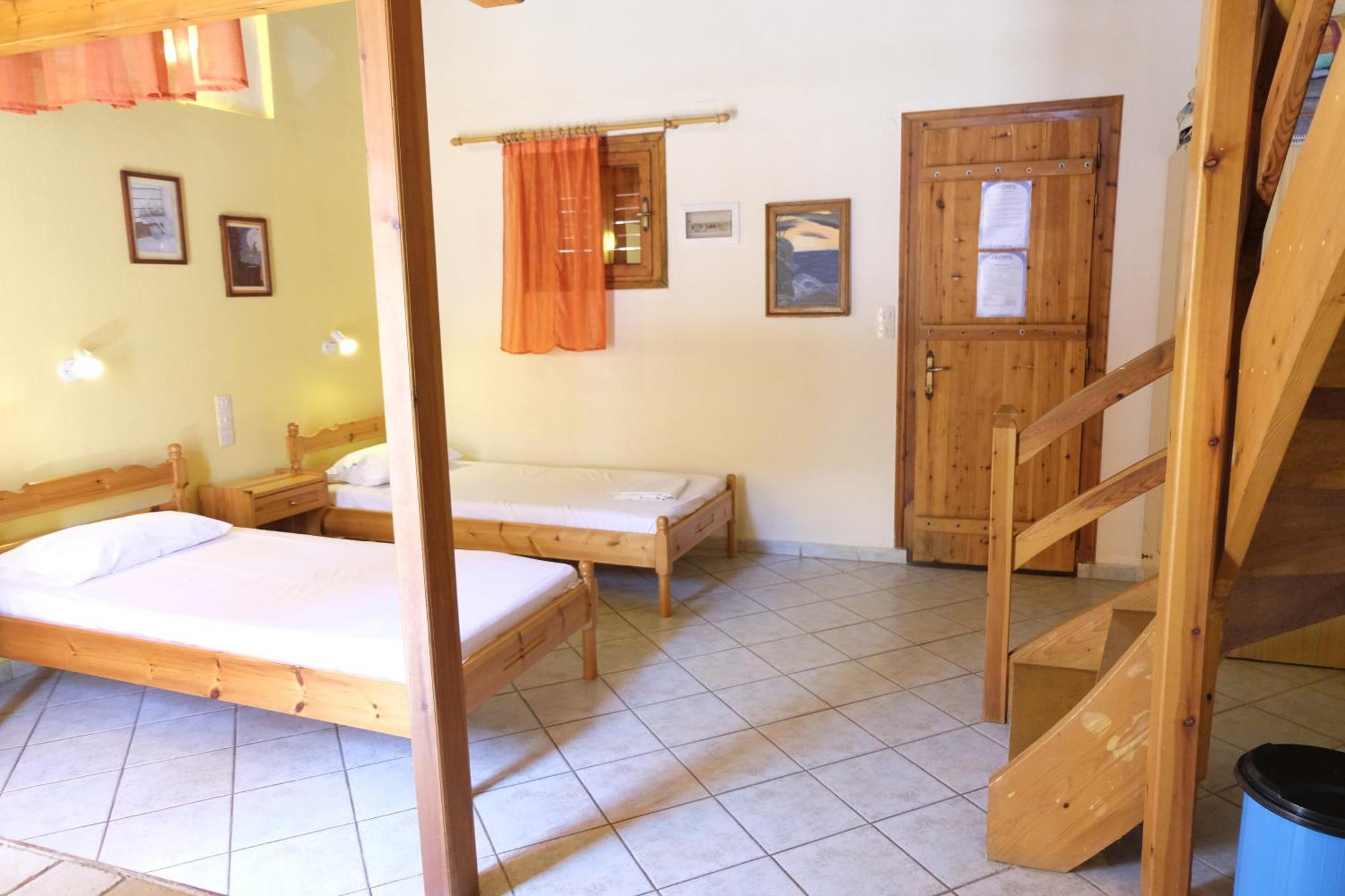 Taxiarchis Apartments Скіатос Номер фото